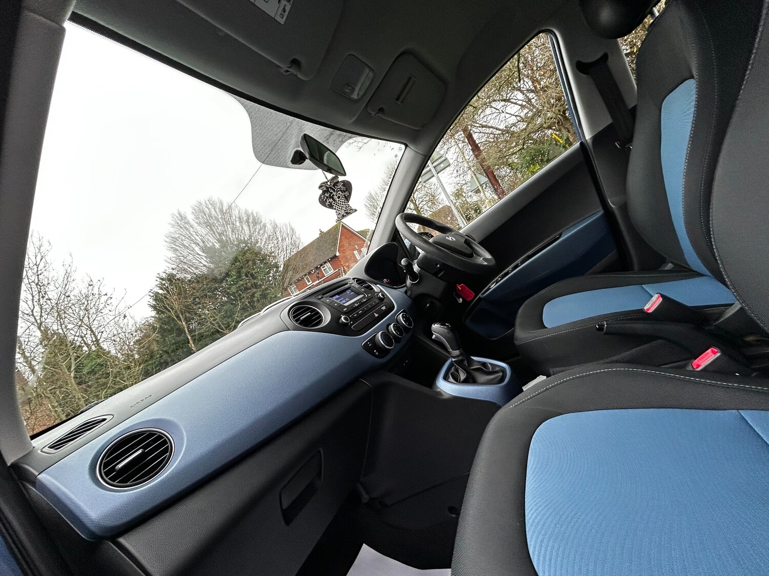 Used Hyundai i10 2016 for sale - 77484877: Photo 45