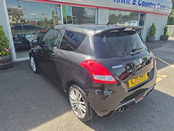 Used Suzuki Swift 2015 for sale - 78915485: Photo
