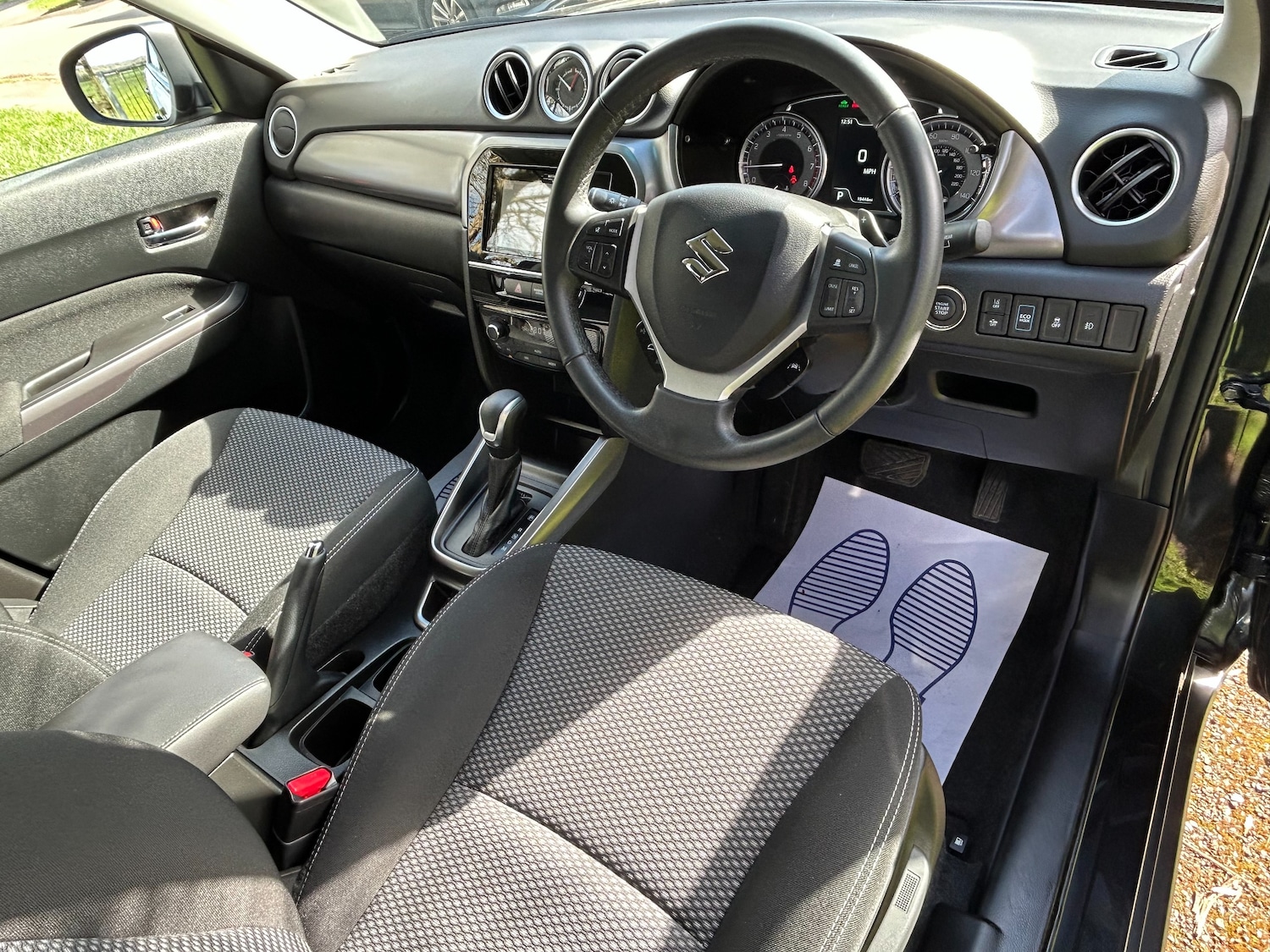 Used Suzuki Vitara 2023 for sale - 77834710: Photo 2