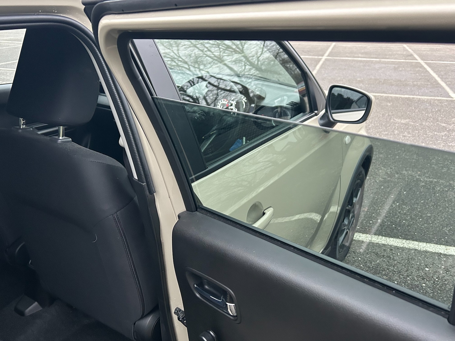 Used Suzuki Ignis 2023 for sale - 77327269: Photo 55