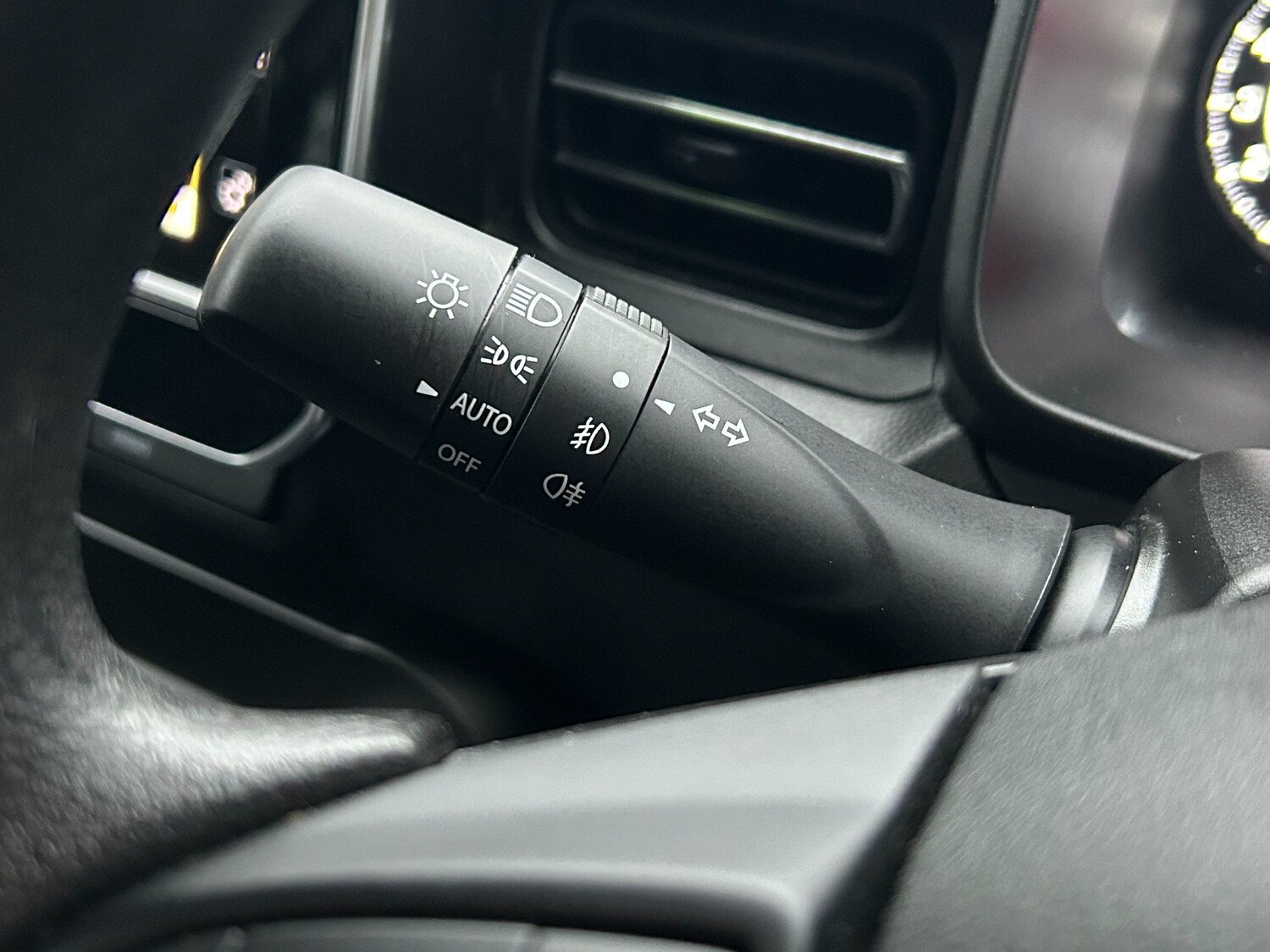 Used Suzuki Ignis 2023 for sale - 77479985: Photo 36