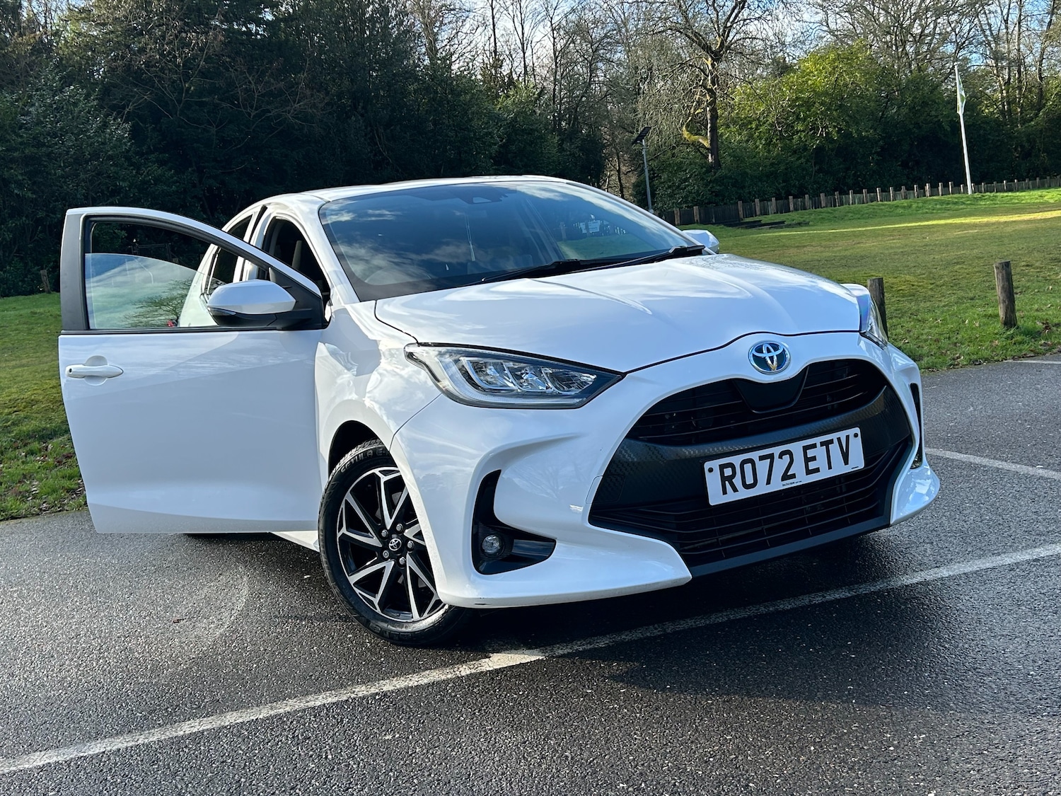 Used Toyota Yaris 2022 for sale - 77459712: Photo 23