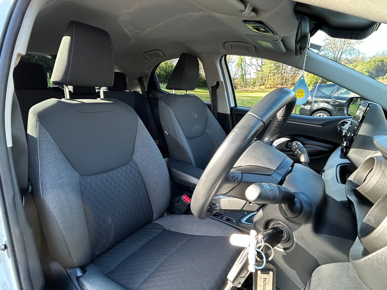 Used Toyota Yaris 2022 for sale - 77459712: Photo 31