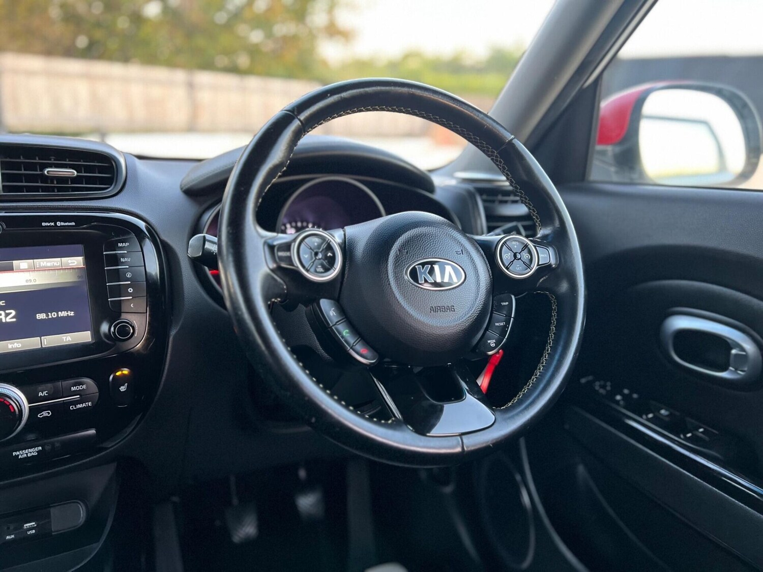 Used Kia Soul 2015 for sale - 77431115: Photo 28