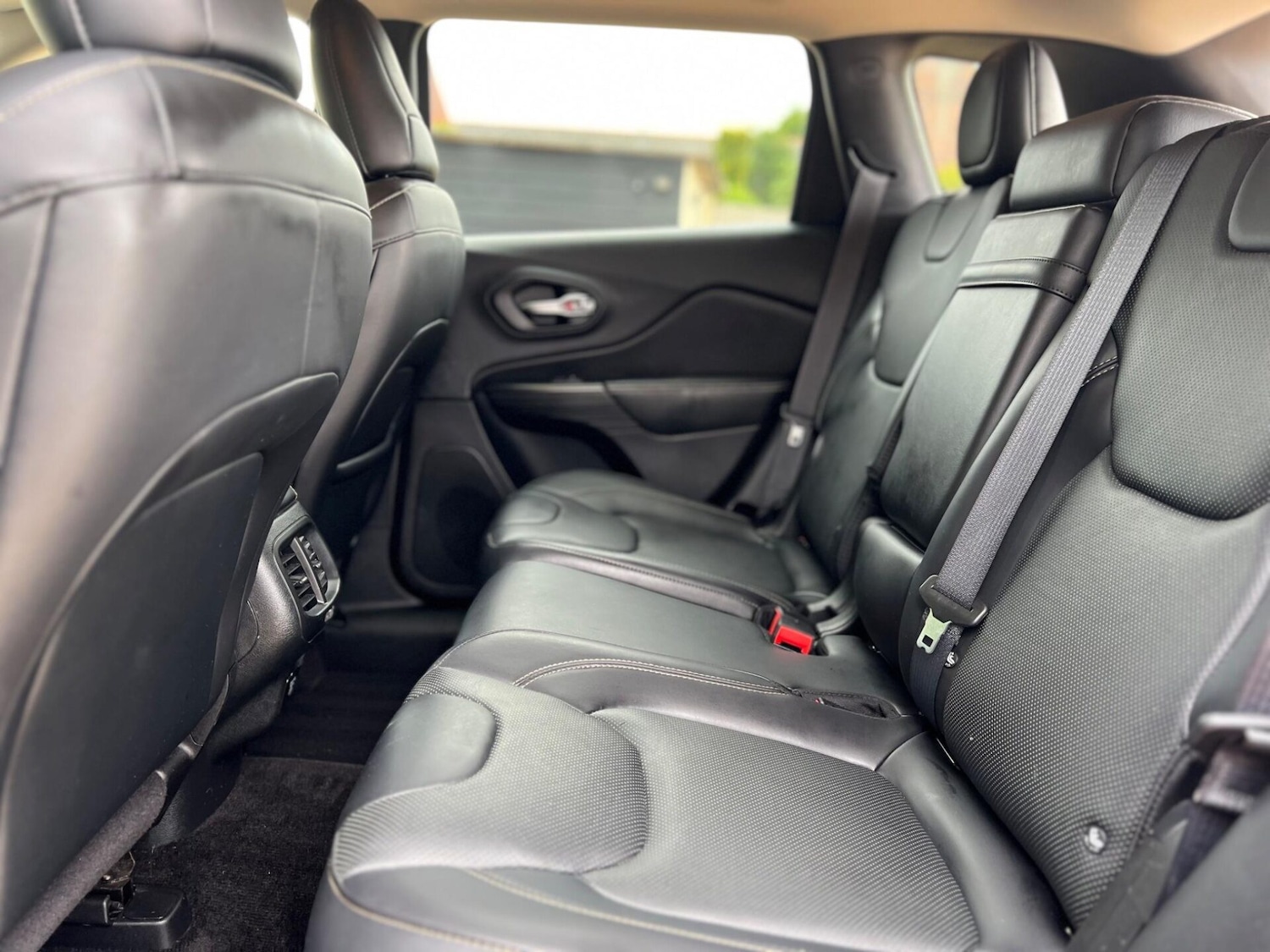 Used Jeep Cherokee 2016 for sale - 77431122: Photo 23