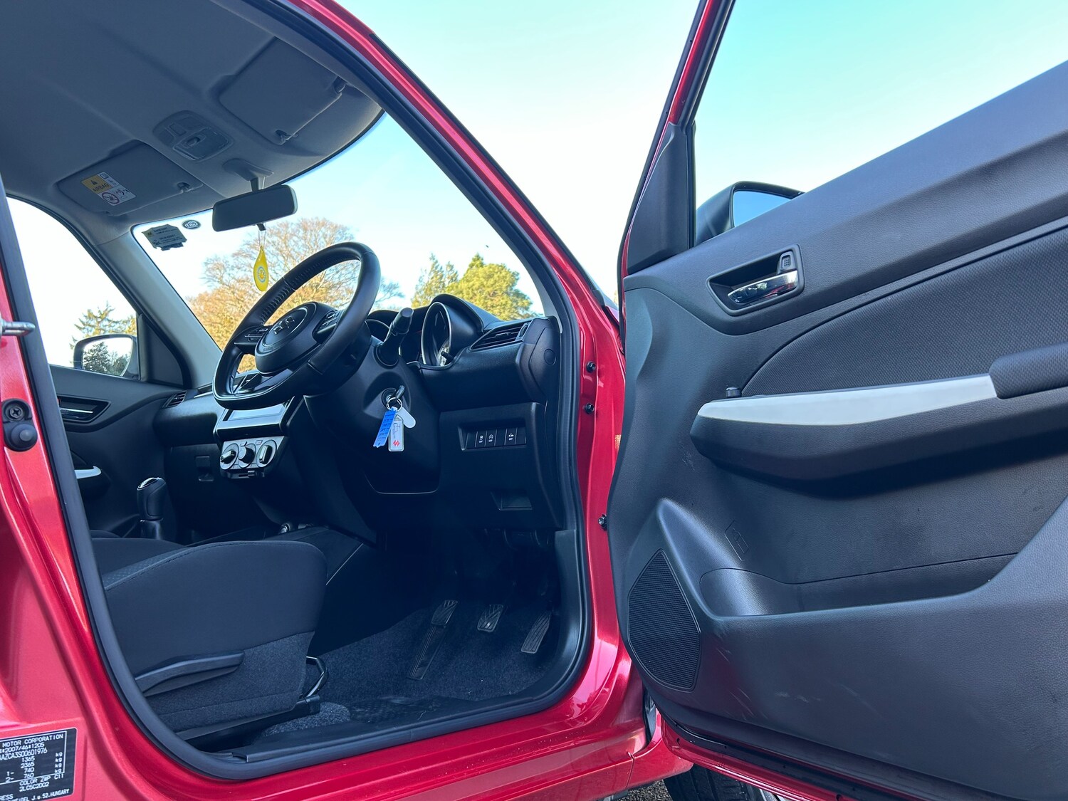 Used Suzuki Swift 2023 for sale - 77498077: Photo 26