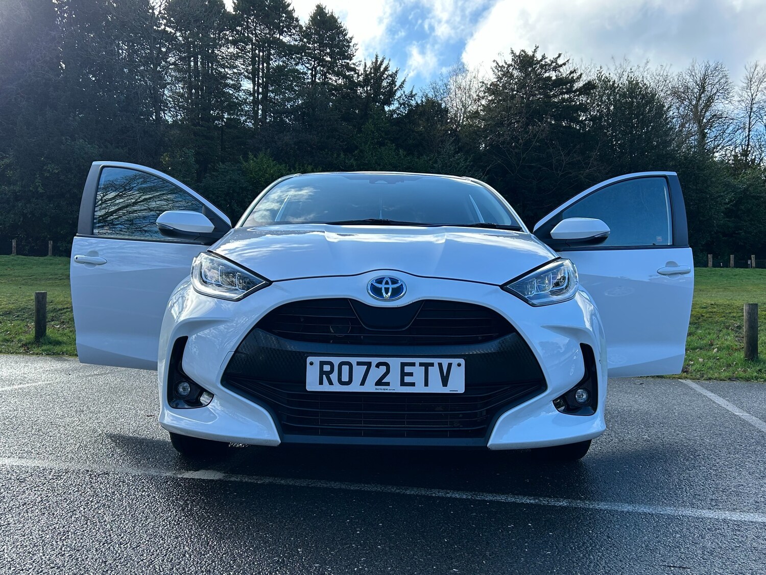 Used Toyota Yaris 2022 for sale - 77484875: Photo 12