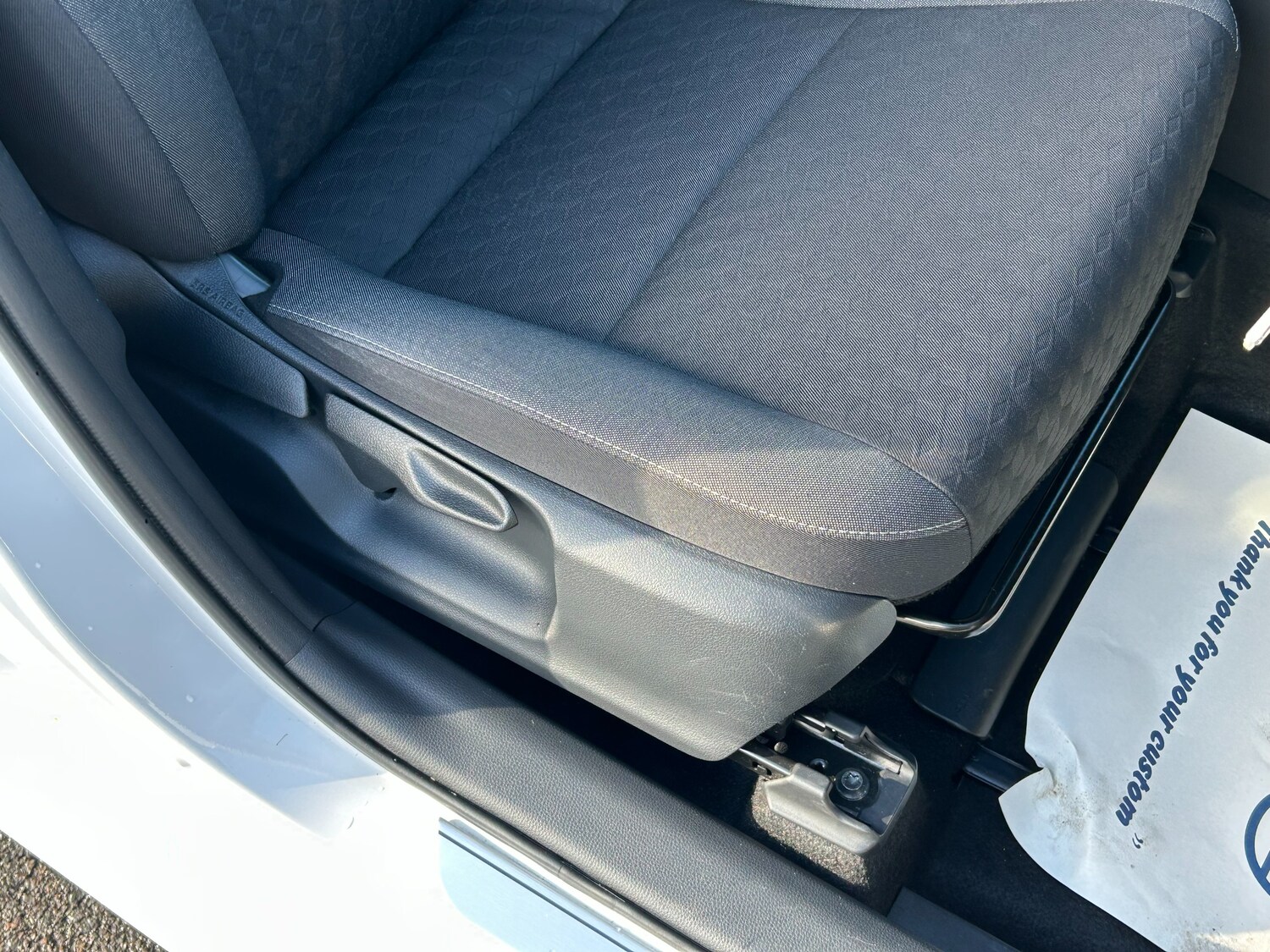 Used Toyota Yaris 2022 for sale - 77484875: Photo 33