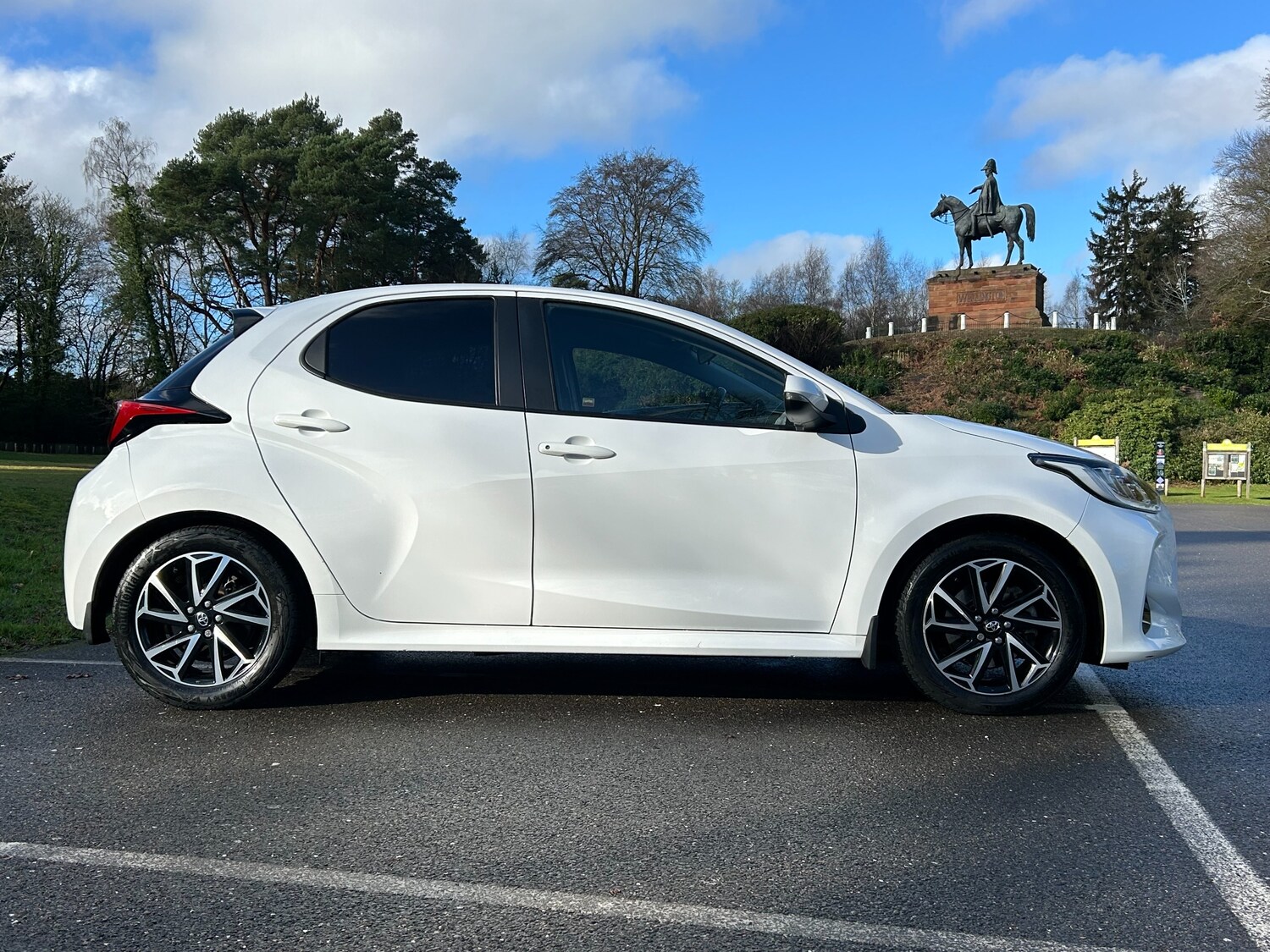 Used Toyota Yaris 2022 for sale - 77484875: Photo 7