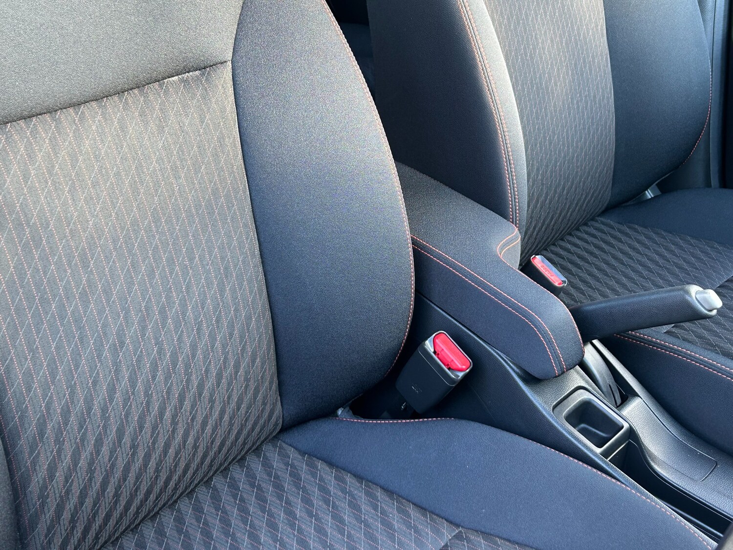 Used Honda Jazz 2018 for sale - 77355203: Photo 32