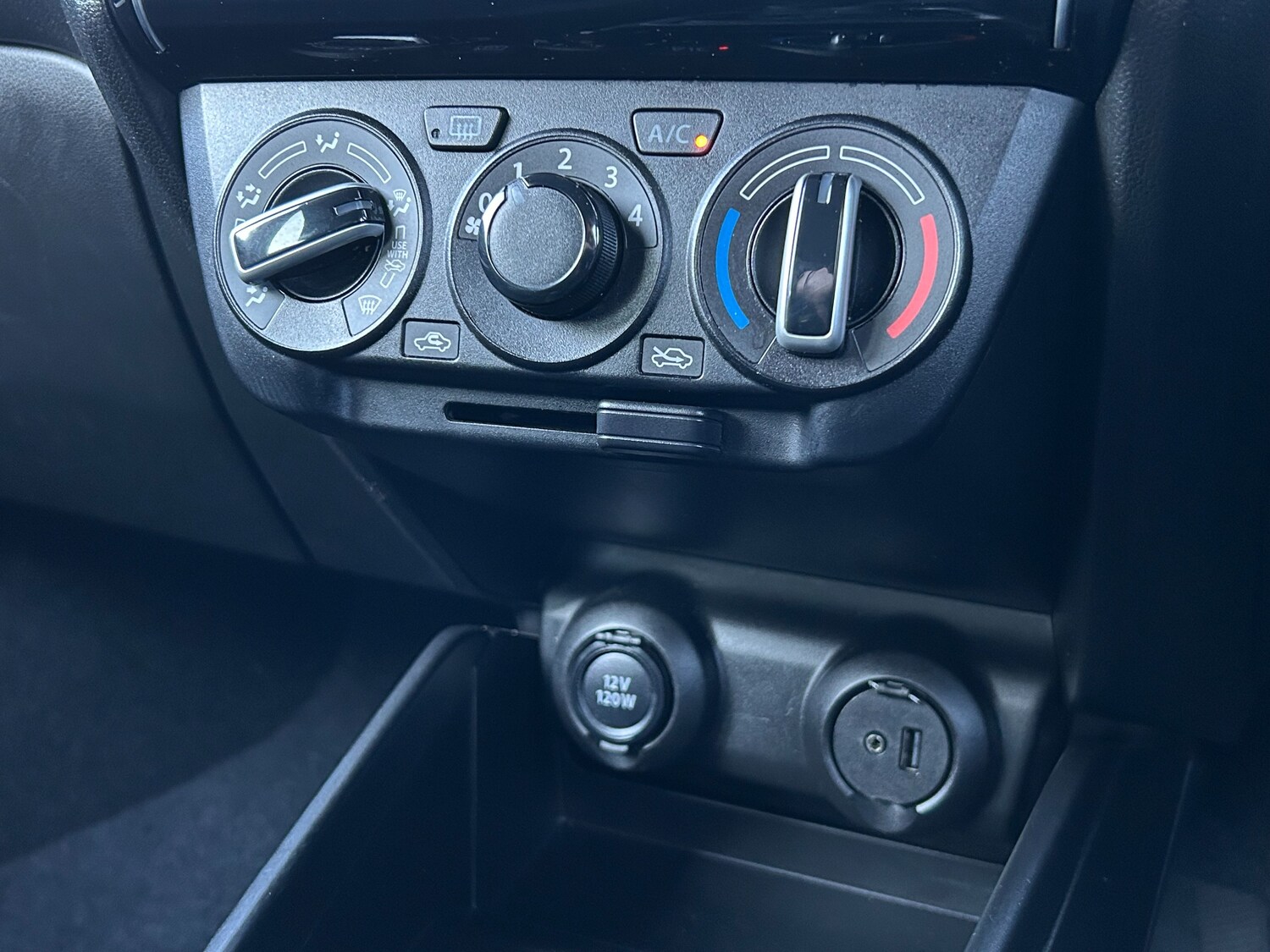 Used Suzuki Swift 2023 for sale - 77459716: Photo 48