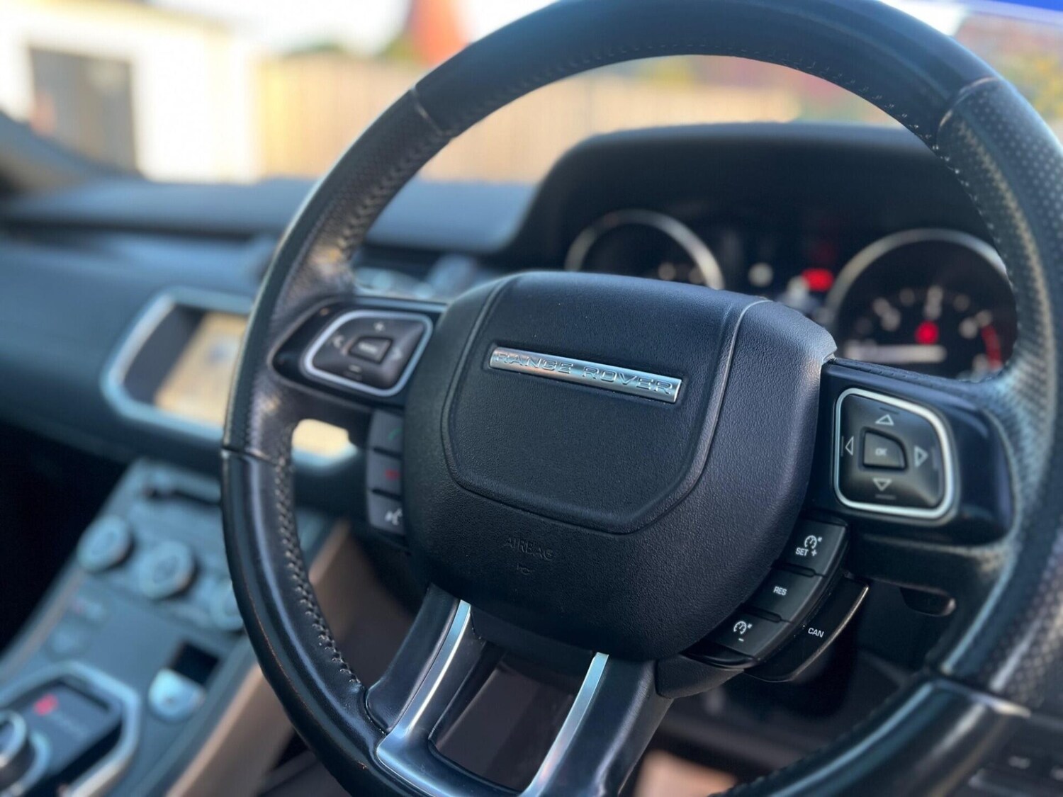 Used Land Rover Range Rover Evoque 2017 for sale - 77431128: Photo 31