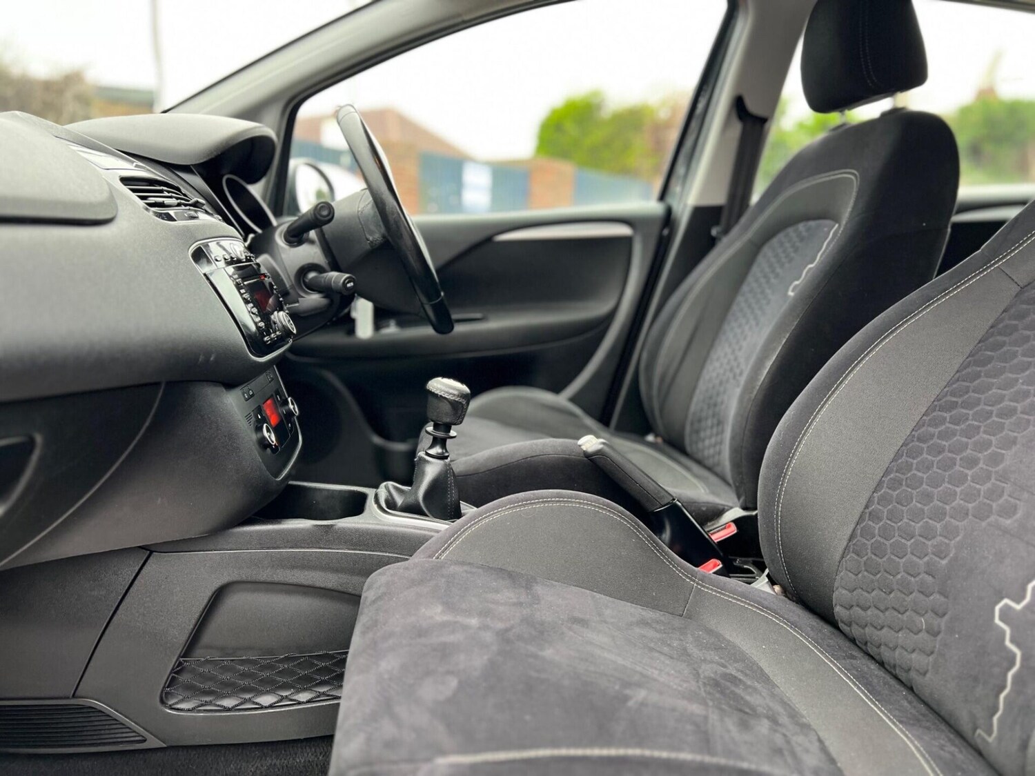 Used Fiat Punto 2014 for sale - 77431127: Photo 22