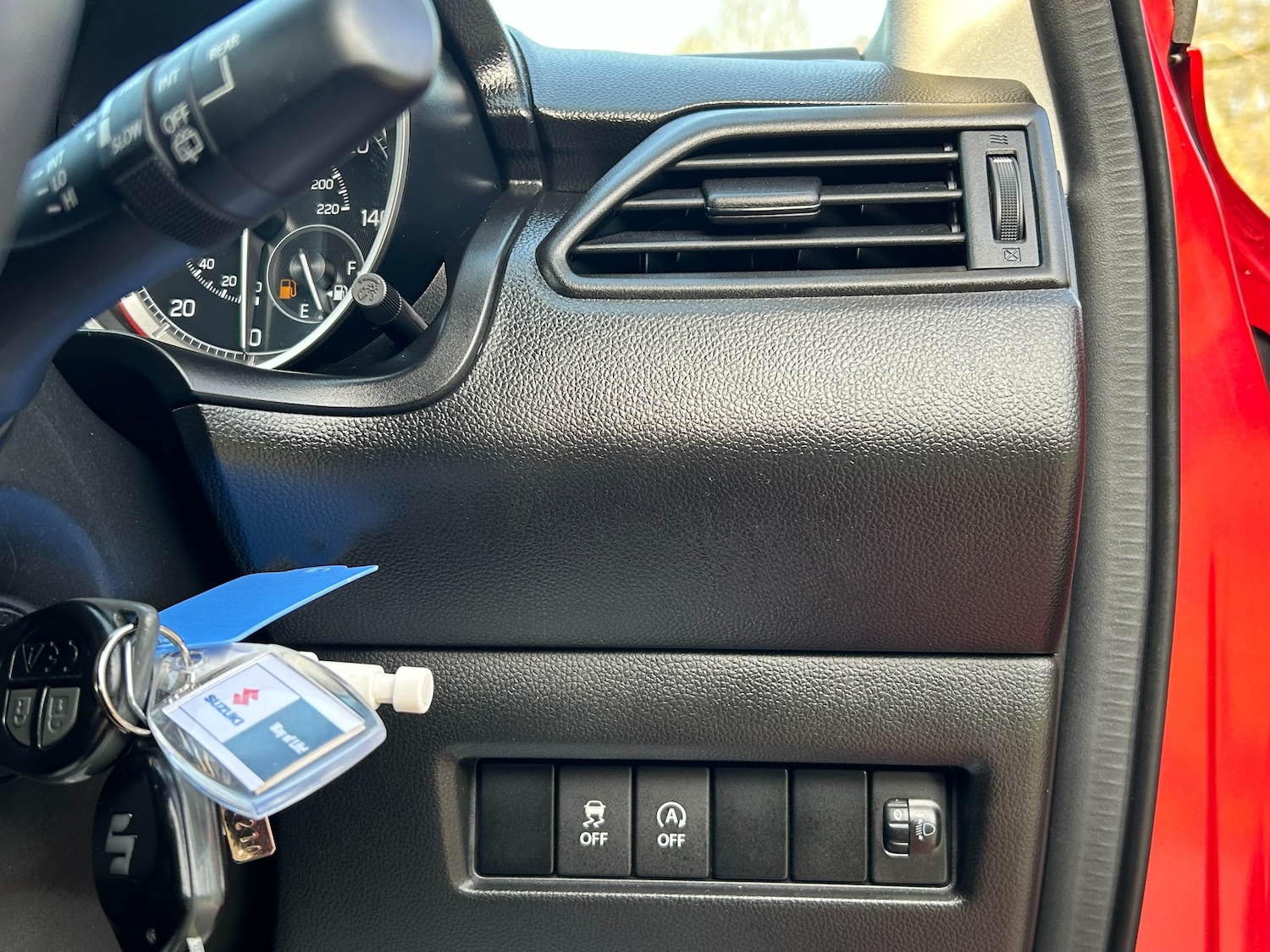 Used Suzuki Swift 2020 for sale - 77743480: Photo 28