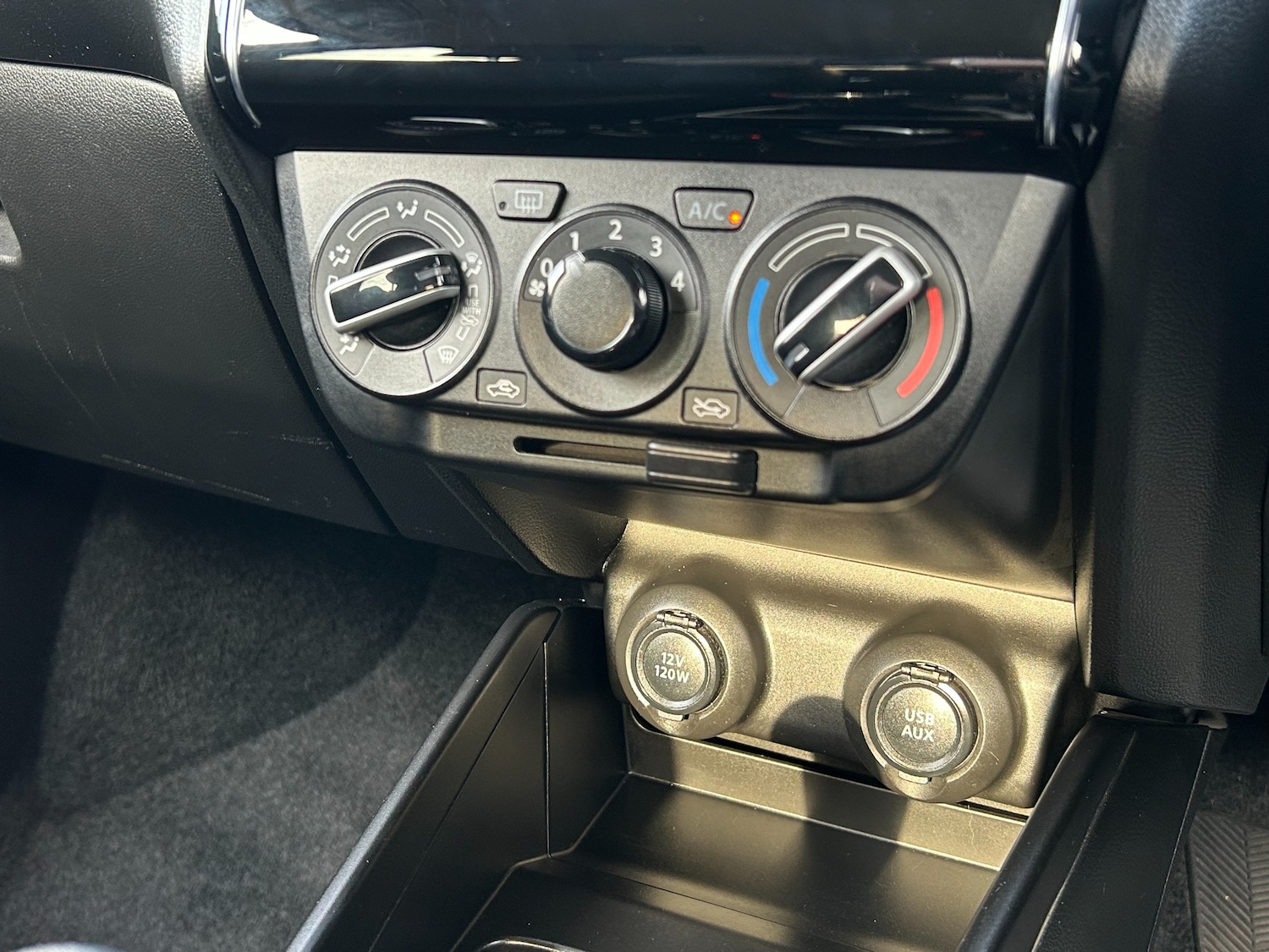 Used Suzuki Swift 2020 for sale - 77743480: Photo 47