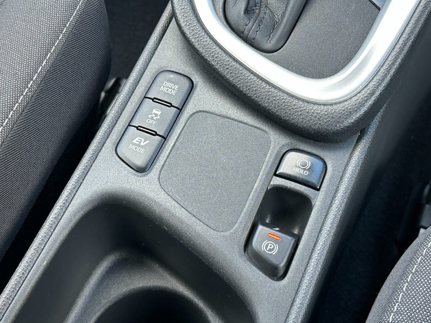 Used Toyota Yaris 2022 for sale - 77436301: Photo 50