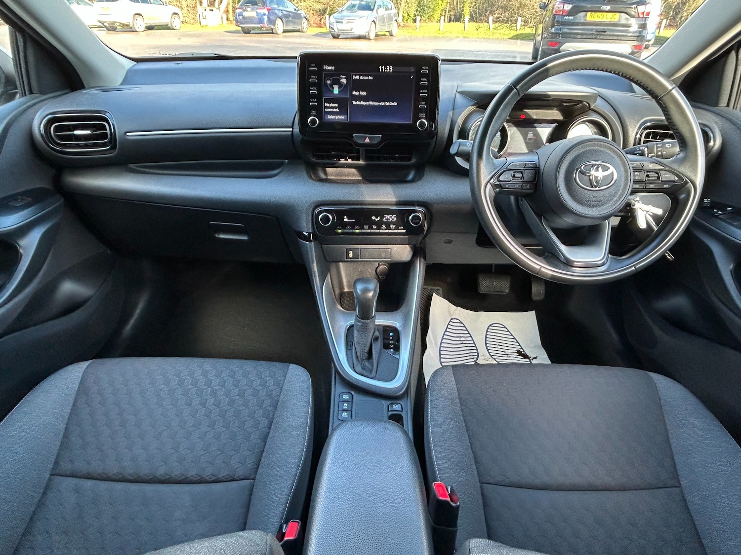 Used Toyota Yaris 2022 for sale - 77436301: Photo 55