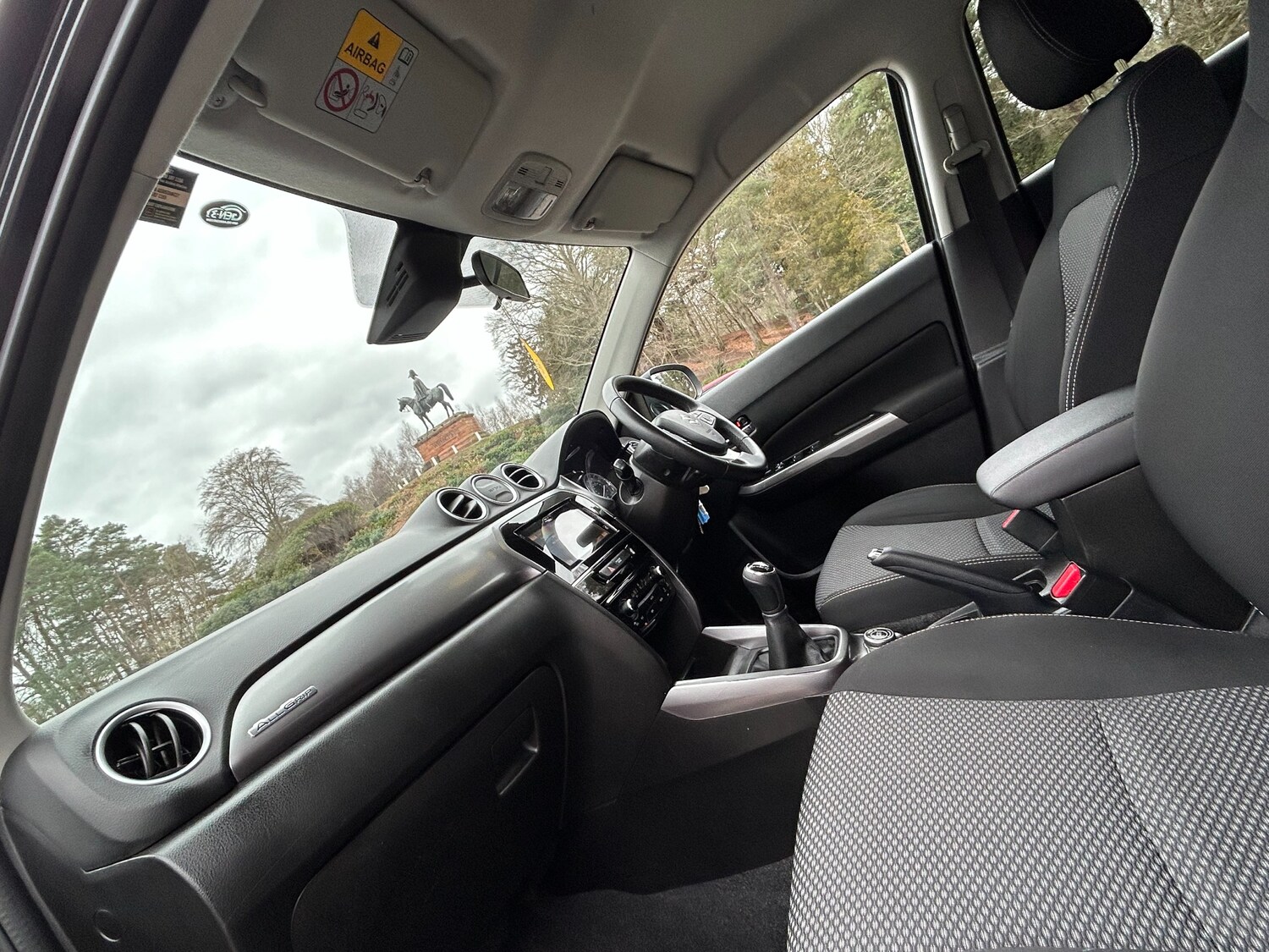 Used Suzuki Vitara 2019 for sale - 77593232: Photo 56