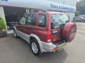 Used Suzuki Grand Vitara 2004 for sale - 79558576: Photo