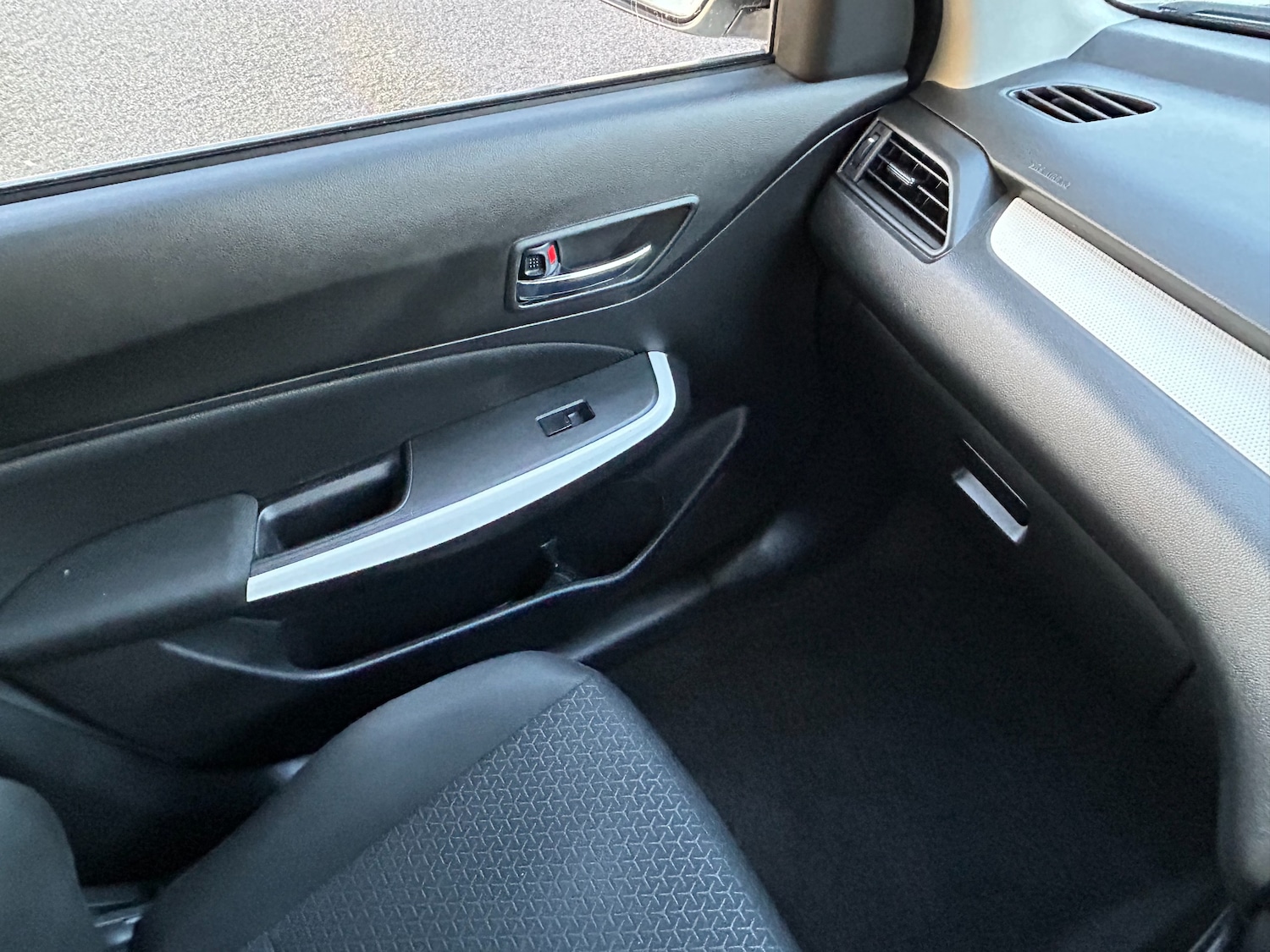 Used Suzuki Swift 2023 for sale - 77226157: Photo 57