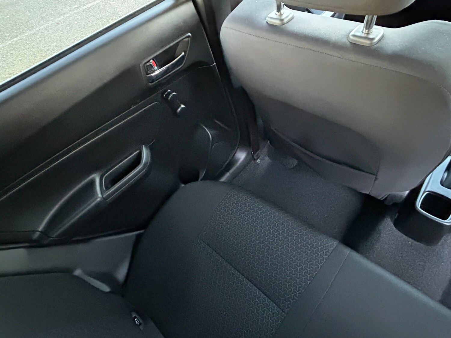 Used Suzuki Swift 2023 for sale - 77498076: Photo 61