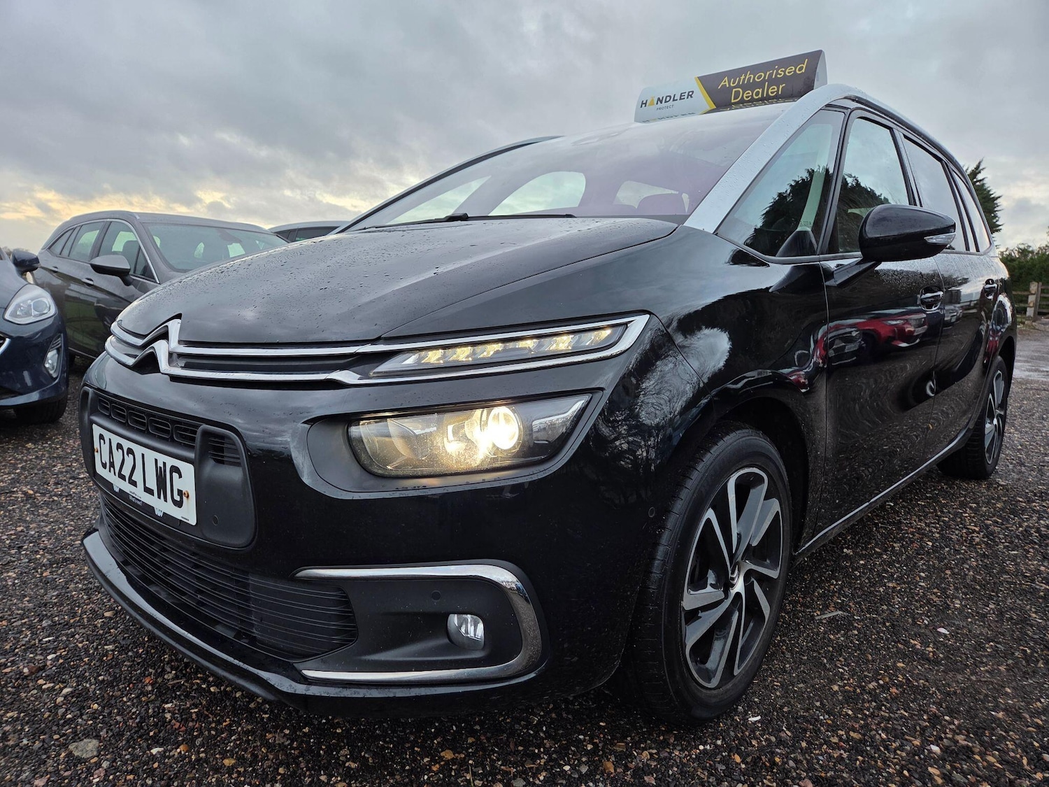 Used Citroen C4 Grand Picasso 2022 for sale - 76842333: Photo 2