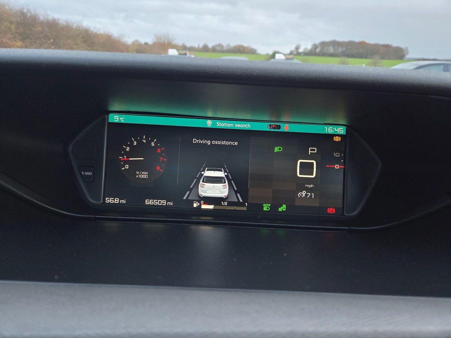 Used Citroen C4 Grand Picasso 2022 for sale - 76842333: Photo 44