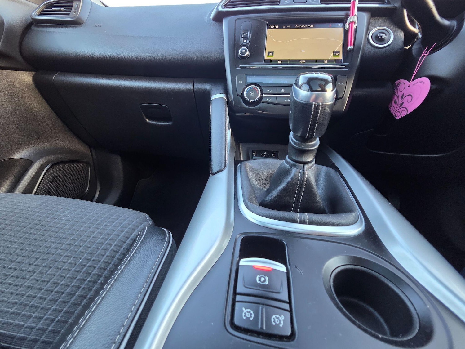 Used Renault Kadjar 2017 for sale - 76500682: Photo 17