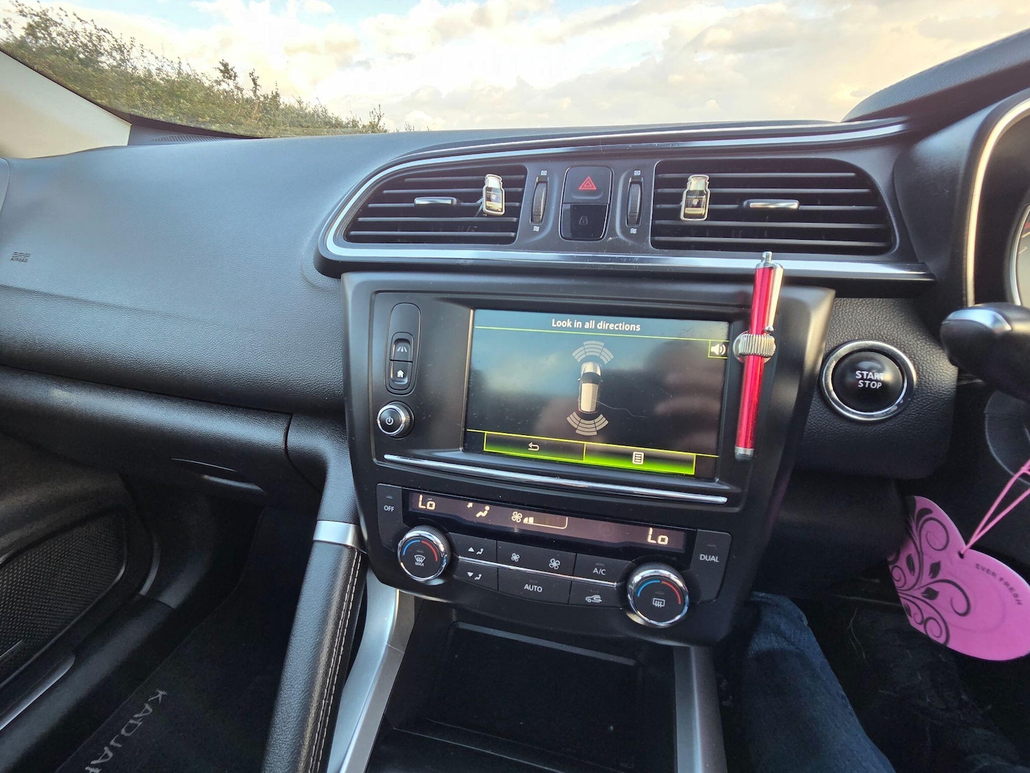 Used Renault Kadjar 2017 for sale - 76500682: Photo 33