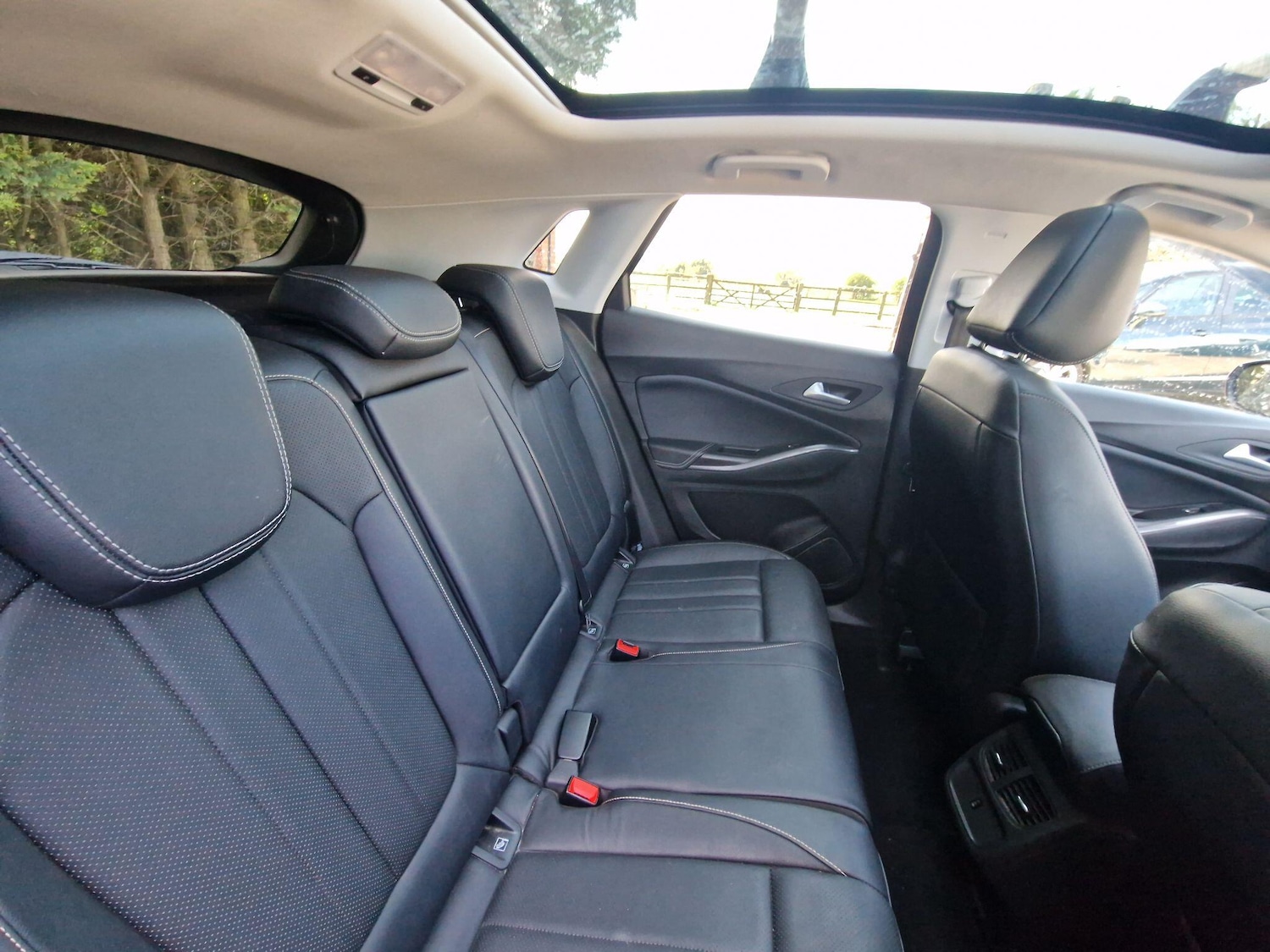 Used Vauxhall Grandland X 2018 for sale - 76500686: Photo 24