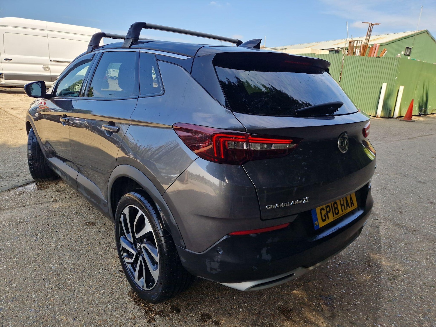 Used Vauxhall Grandland X 2018 for sale - 76500686: Photo 3