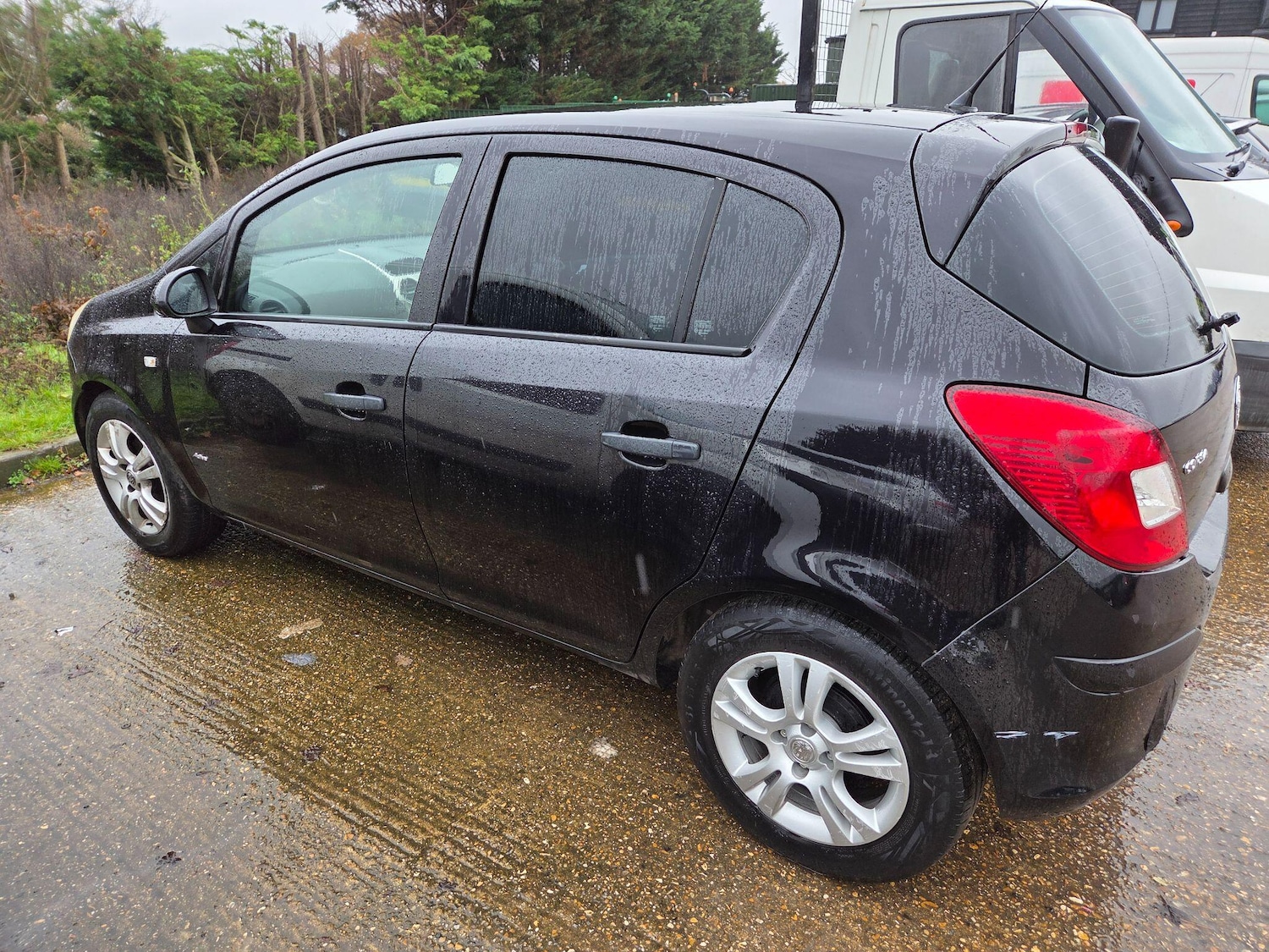 Used Vauxhall Corsa 2009 for sale - 76819754: Photo 3