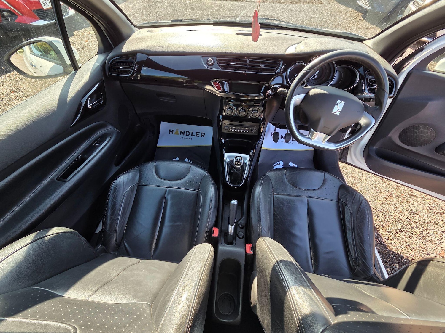 Used Citroen DS3 2011 for sale - 76500679: Photo 12