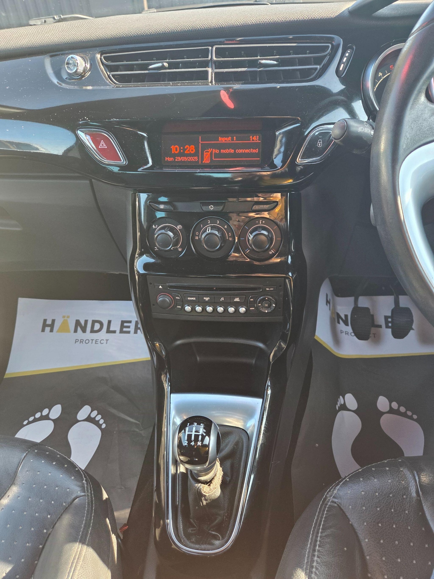 Used Citroen DS3 2011 for sale - 76500679: Photo 32