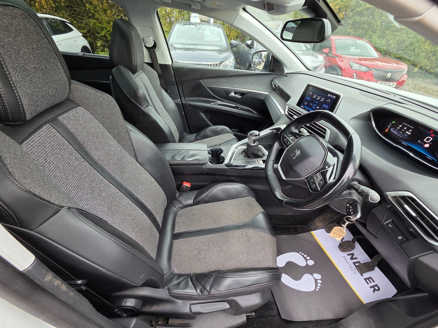 Used Peugeot 5008 2018 for sale - 76500689: Photo 20