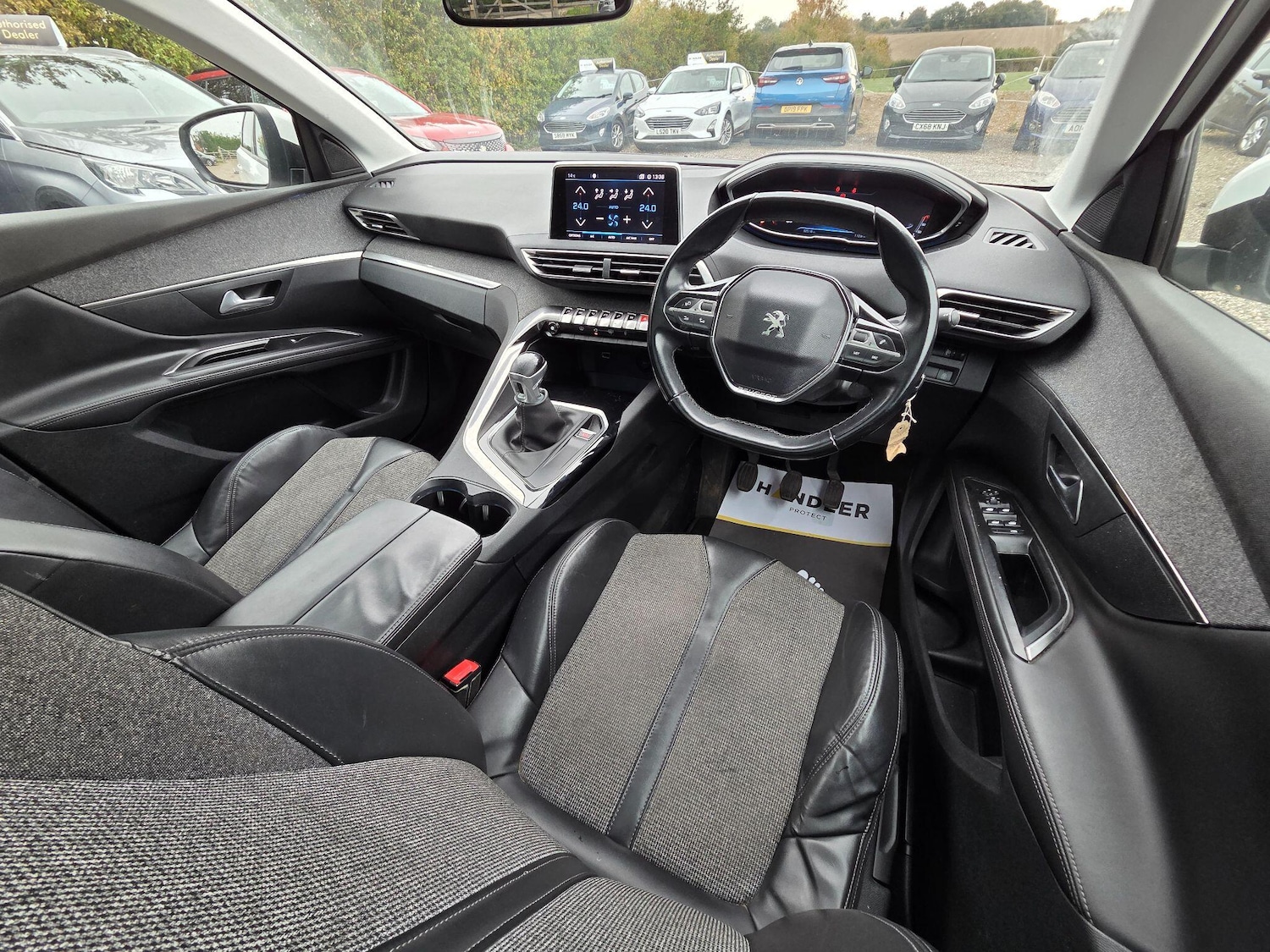 Used Peugeot 5008 2018 for sale - 76500689: Photo 21