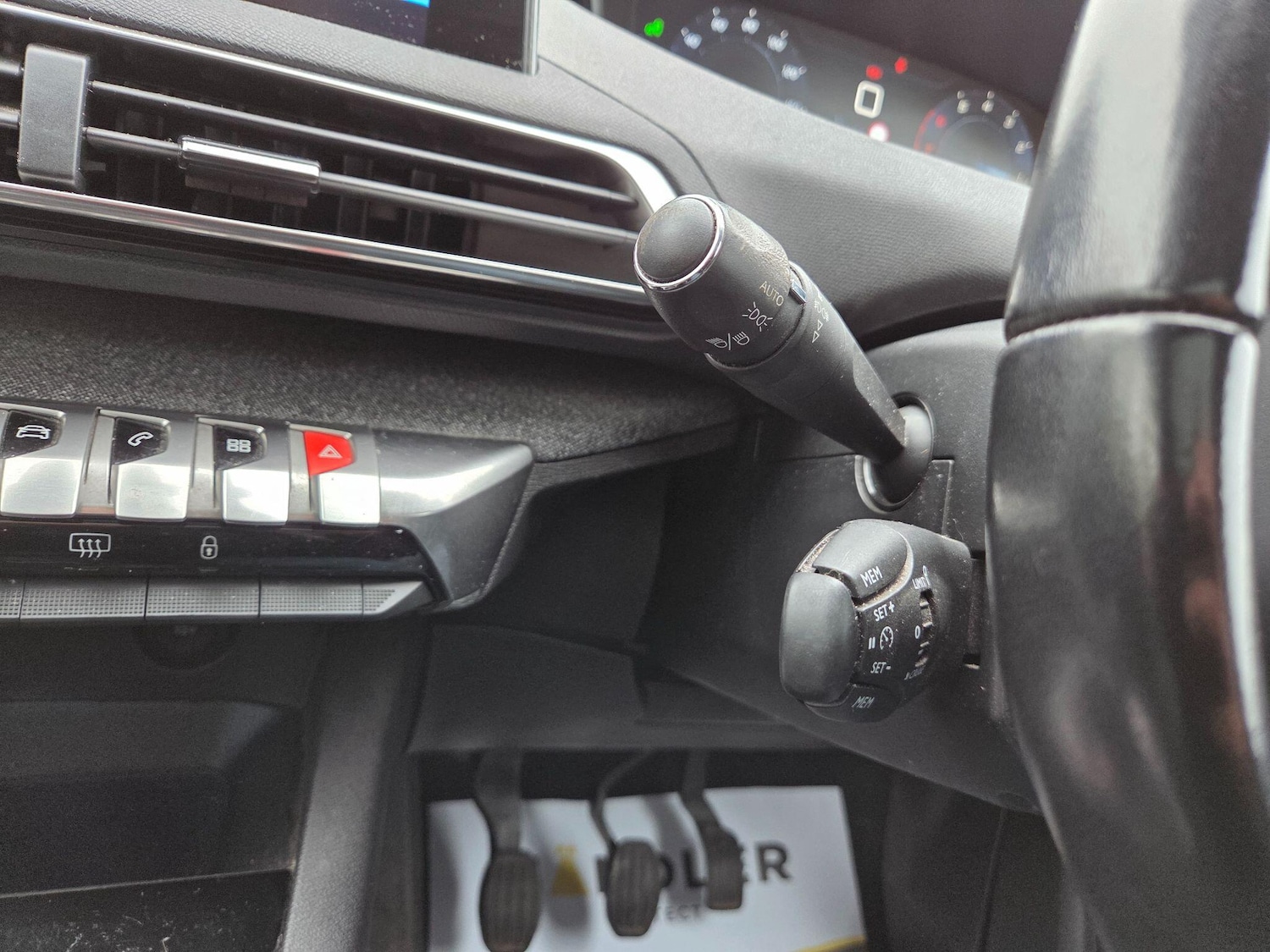 Used Peugeot 5008 2018 for sale - 76500689: Photo 28