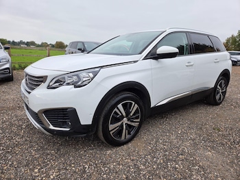 Used Peugeot 5008 2018 for sale - 76500689: Photo