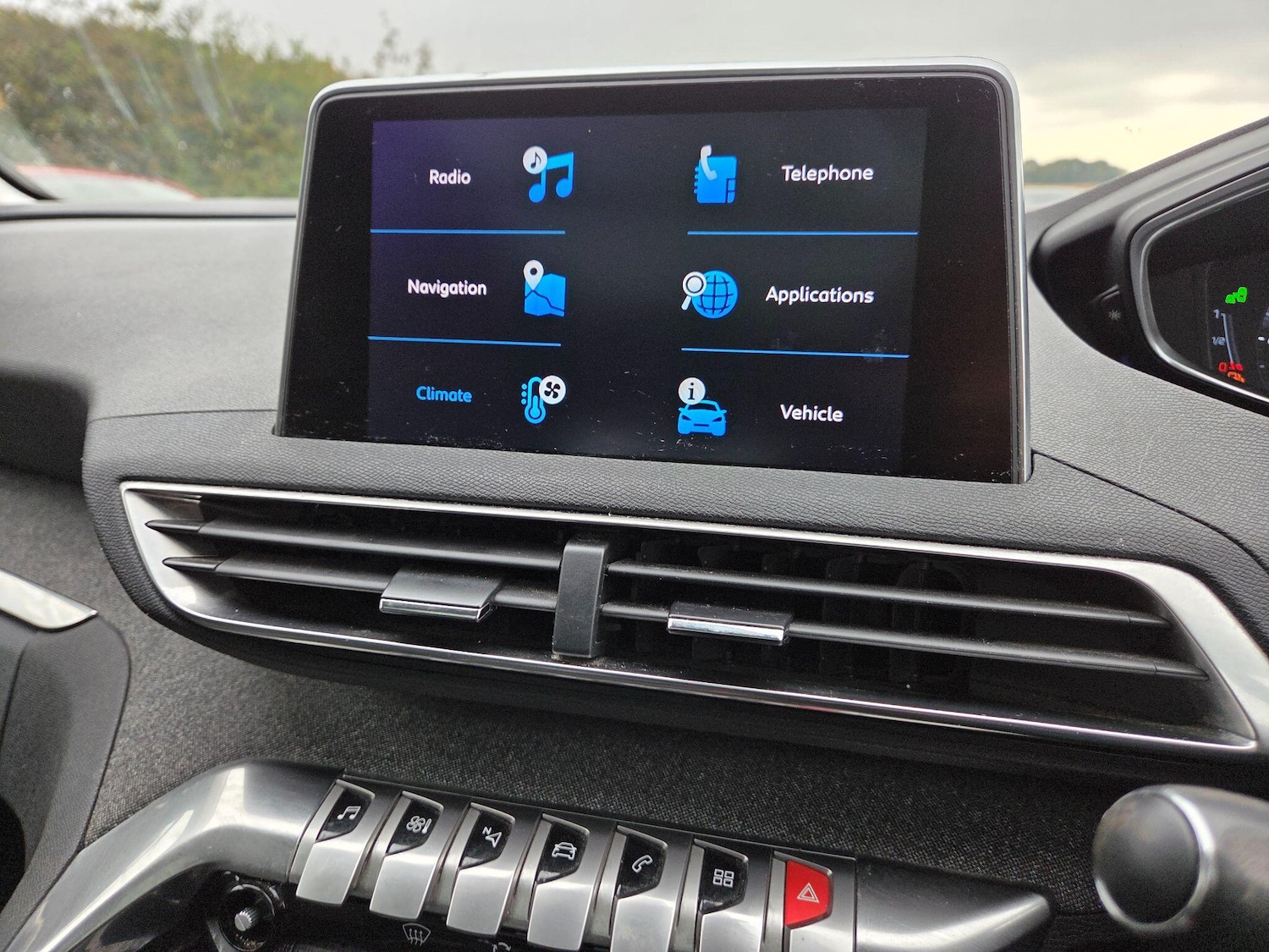 Used Peugeot 5008 2018 for sale - 76500689: Photo 34