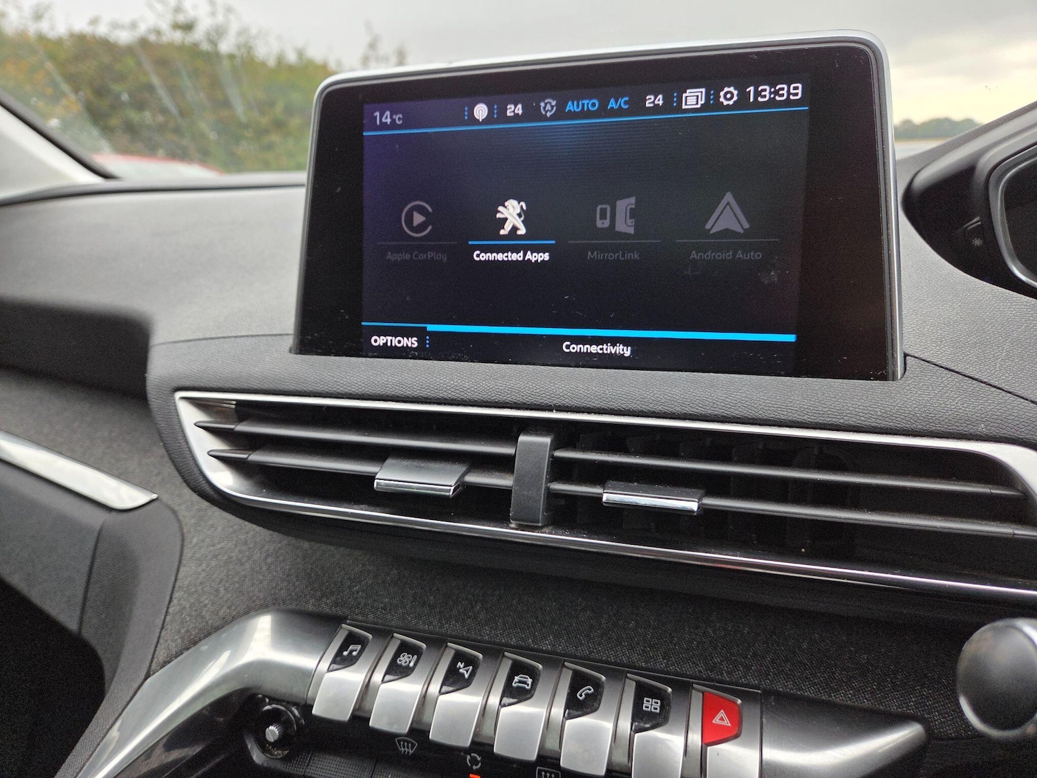 Used Peugeot 5008 2018 for sale - 76500689: Photo 35