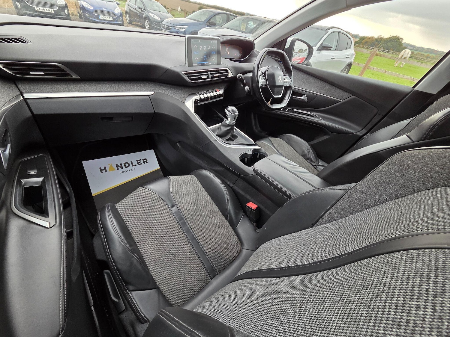 Used Peugeot 5008 2018 for sale - 76500689: Photo 46