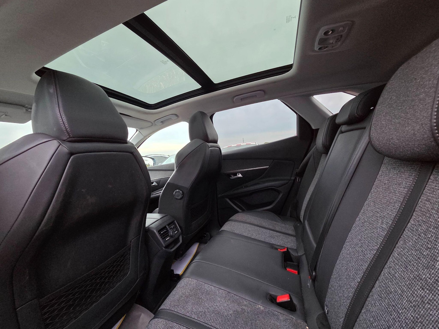 Used Peugeot 3008 2018 for sale - 76500681: Photo 23