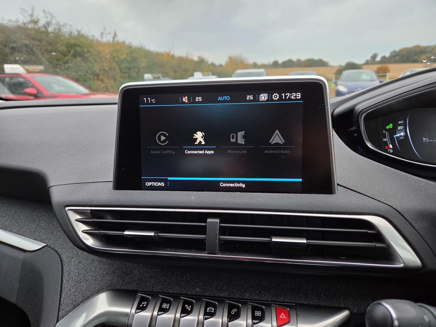 Used Peugeot 3008 2018 for sale - 76500681: Photo 32