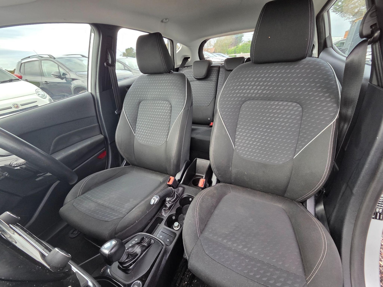 Used Ford Fiesta 2018 for sale - 76597873: Photo 37