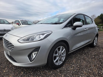 Used Ford Fiesta 2018 for sale - 76597873: Photo