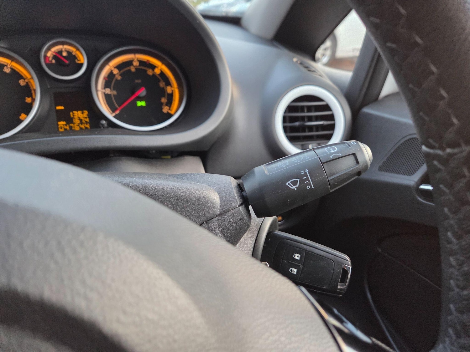 Used Vauxhall Corsa 2012 for sale - 76754763: Photo 26