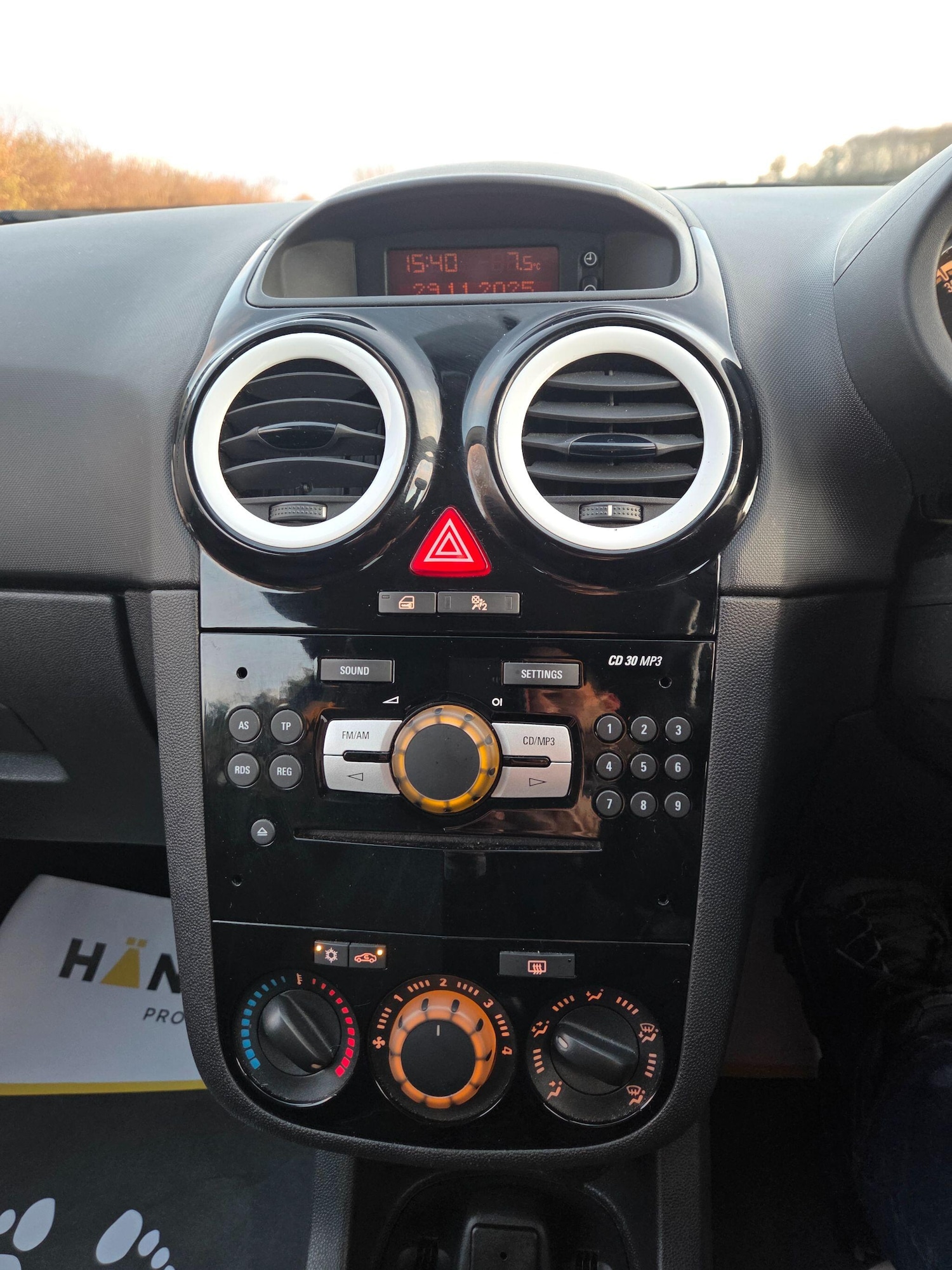 Used Vauxhall Corsa 2012 for sale - 76754763: Photo 37