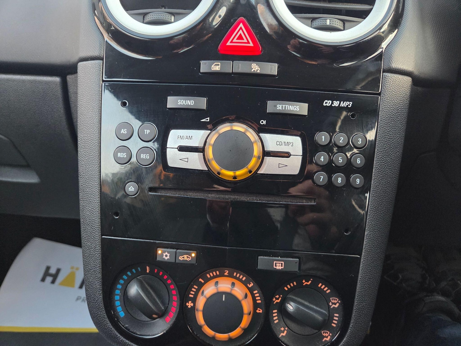 Used Vauxhall Corsa 2012 for sale - 76754763: Photo 38