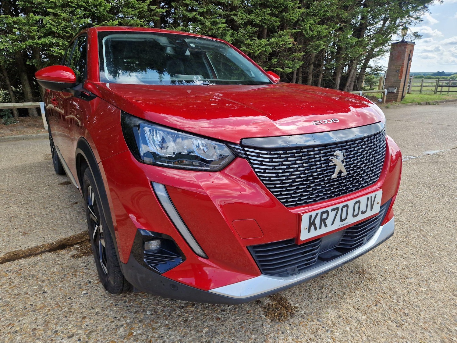 Used Peugeot 2008 2020 for sale - 76500677: Photo 2