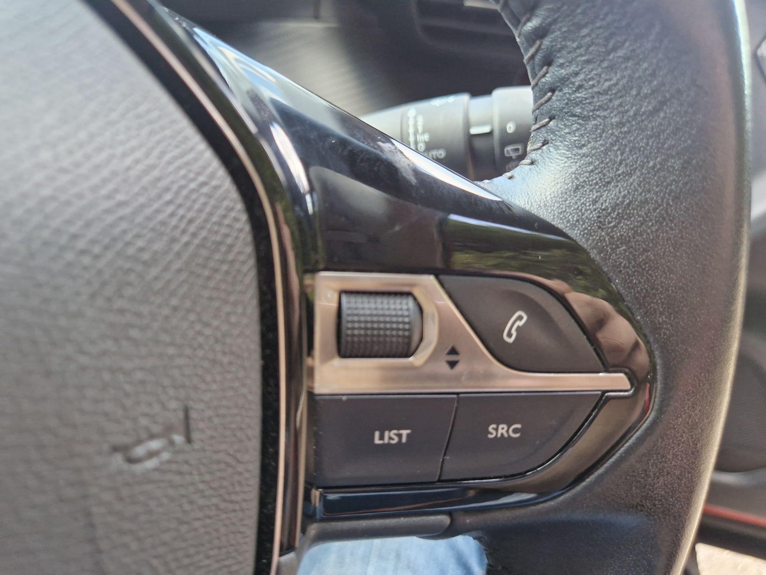 Used Peugeot 2008 2020 for sale - 76500677: Photo 33